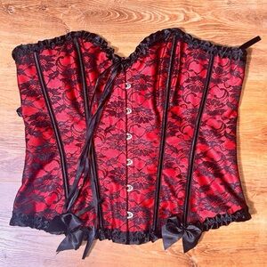 Chic Black and Red Lace Shapewear Corset